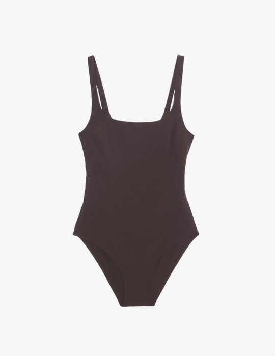 Usha One Piece Walnut